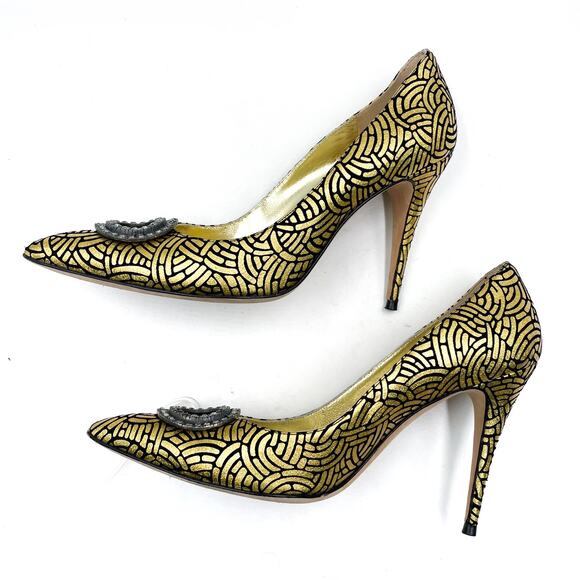 Manolo Blahnik Descortes Crystal Pumps Gold Black Pointed Heels Sz 37 / 7 - Picture 8 of 11